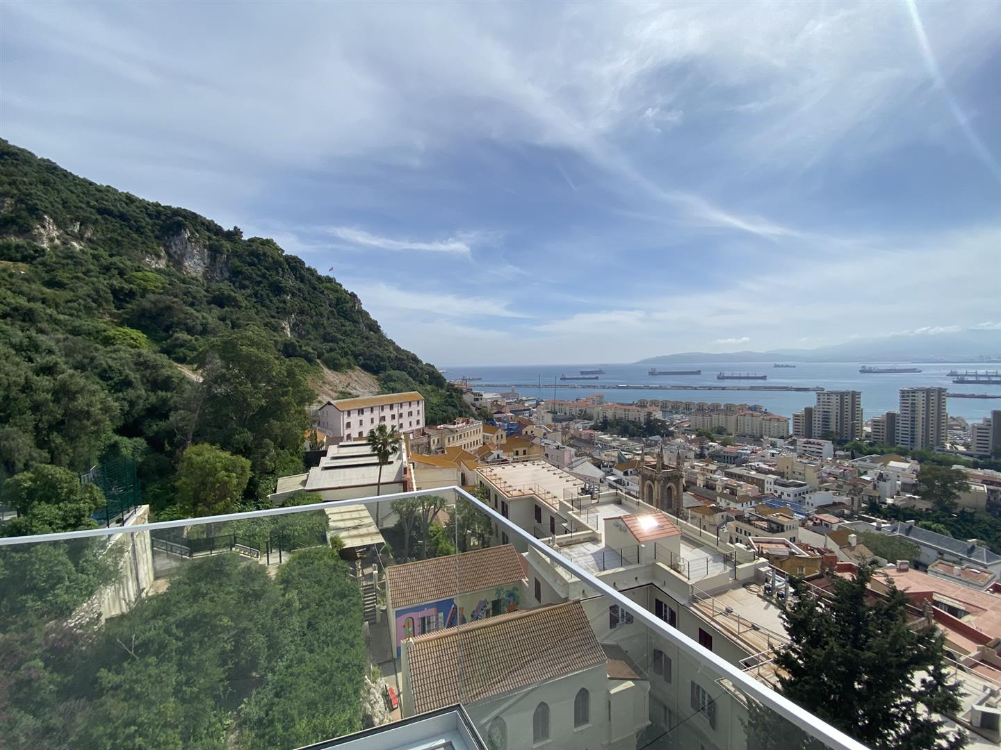 Image of Apartment - 3 Bedrooms - 2 Bathrooms for Rental in Arengos Gardens-Gibraltar, Image 20
